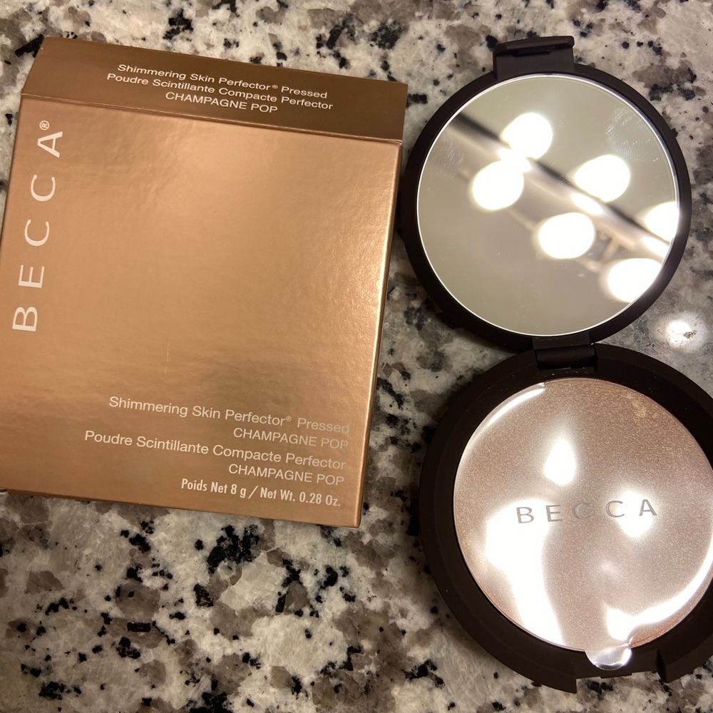 Becca Shimmering Skin Perfector Pressed